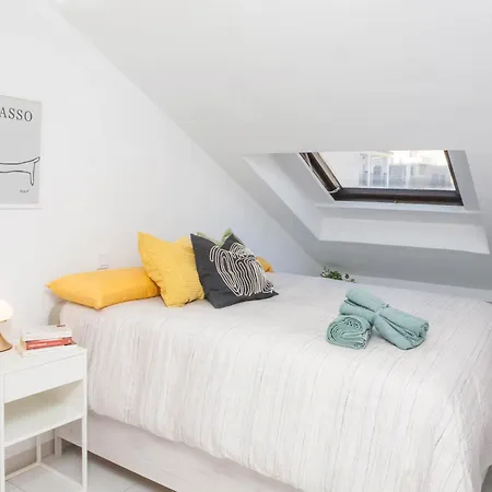 Picasso's Dream Cozy & Chic Attic Plaza Merced Málaga