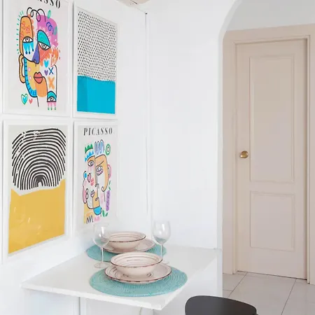 Apartment Picasso's Dream Cozy & Chic Attic Plaza Merced